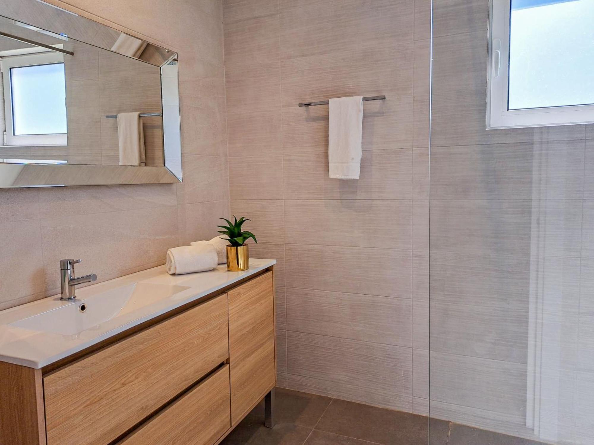 Lima By Interhome * Albufeira