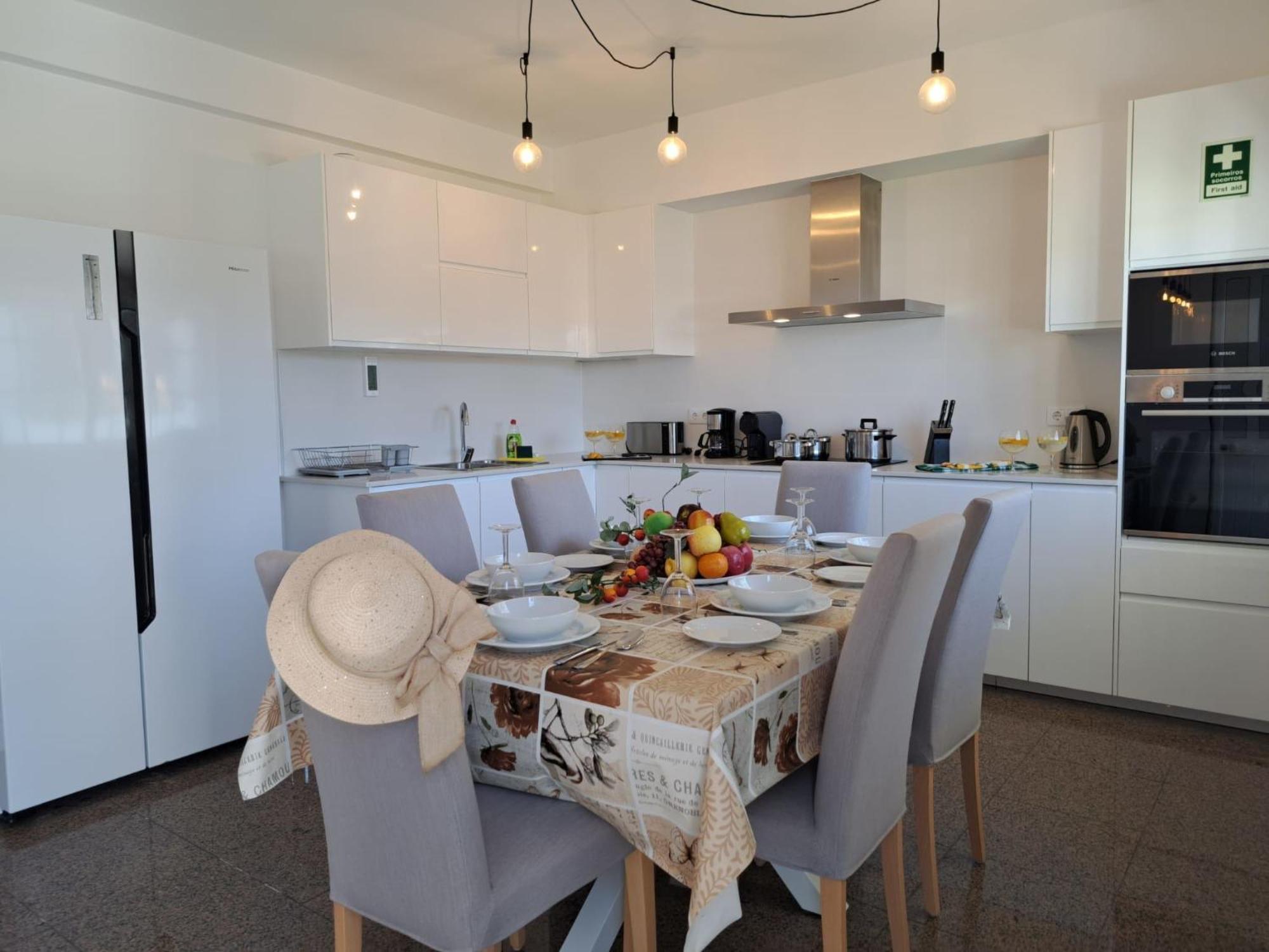 Lima By Interhome *